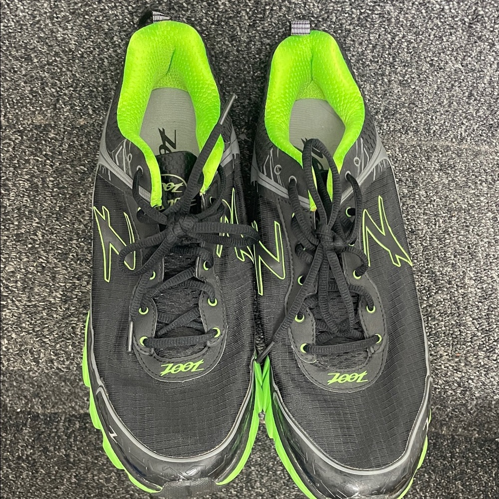 Zoot Black and Green Athletic Shoes